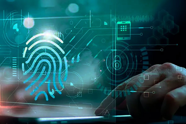 Dashboard del Software Titanium - Gráficos de asistencia, reportes de nómina y control de incidencias laborales